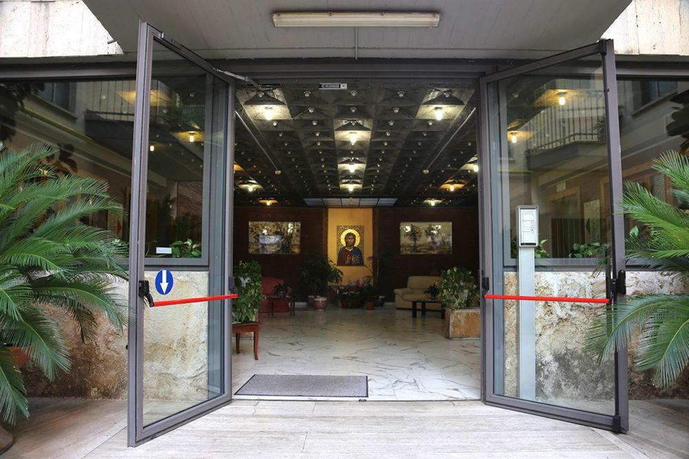 Casa Piccole Ancelle Di Cristo Re Hotel Roma Exterior foto